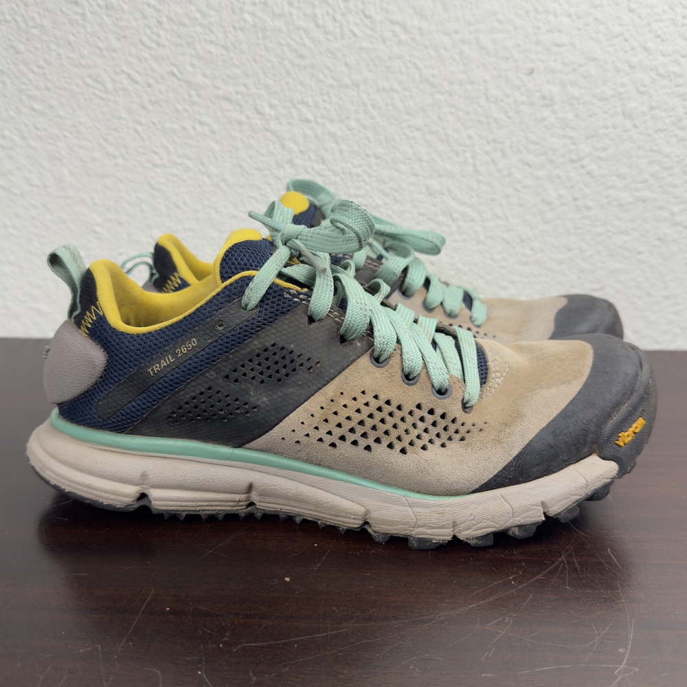 Danner Trail 2650 Shoes Womens Size 6 Beige Teal Trail Running Hiking Vibram